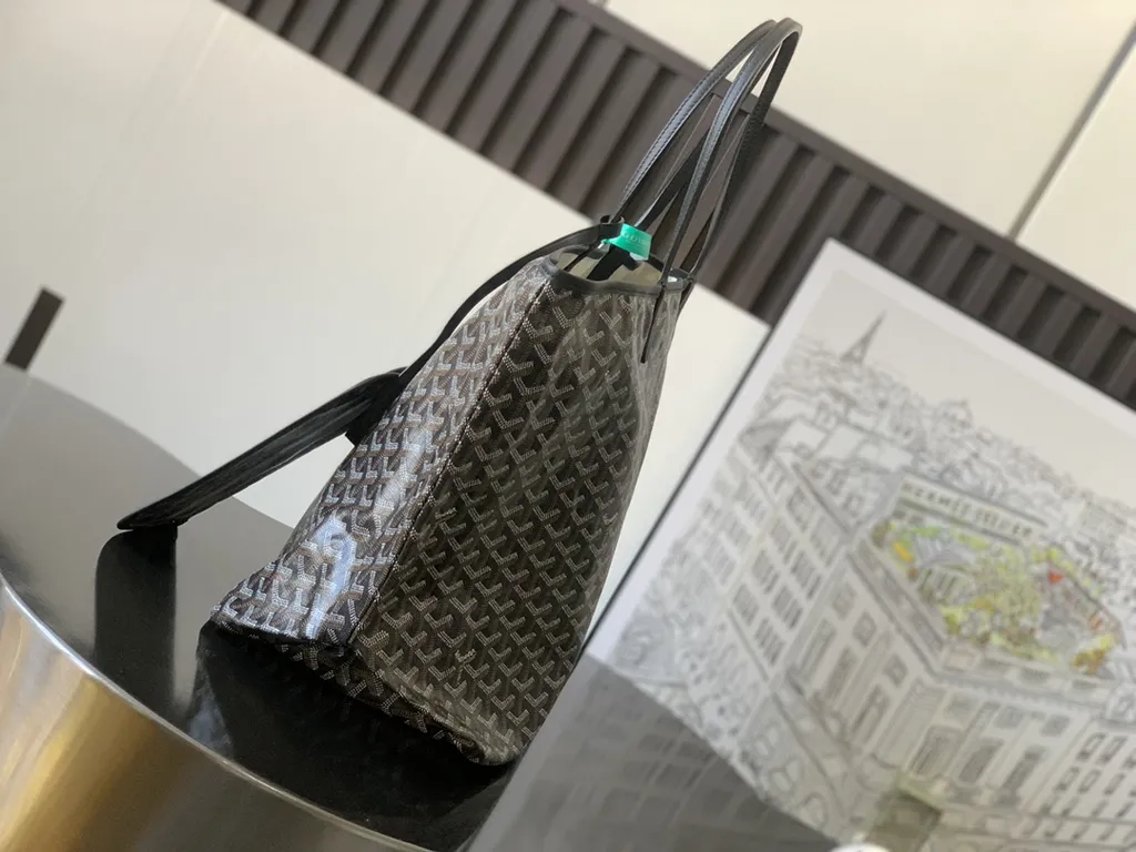 Goyard Bag 